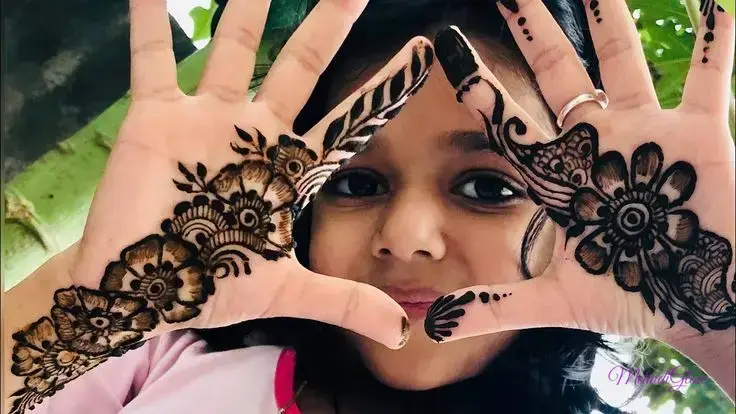 Cute Easy Mehndi Designs For Kids Legs