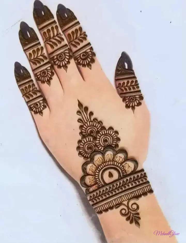 Cute Mehndi Designs For Kids Easy