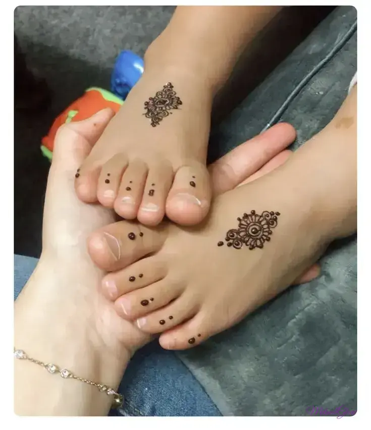 Cute Mehndi Designs For Kids Simple And Beautiful