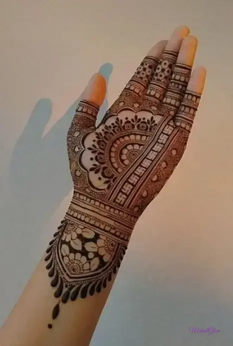 Front Hand Simple Mehndi Design Easy